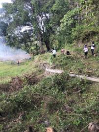 Warga Padukuhan Cekel mengadakan Kerja Bakti Bersihkan Telaga Kemesu