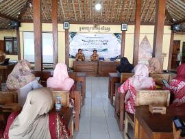 UPT Puskesmas Saptosari Gelar Pelatihan Kader Kesehatan Jiwa di Aula Balai Kalurahan Jetis