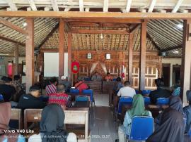Penerimaan Honor RT dan RW Pemerintah Kalurahan Jetis